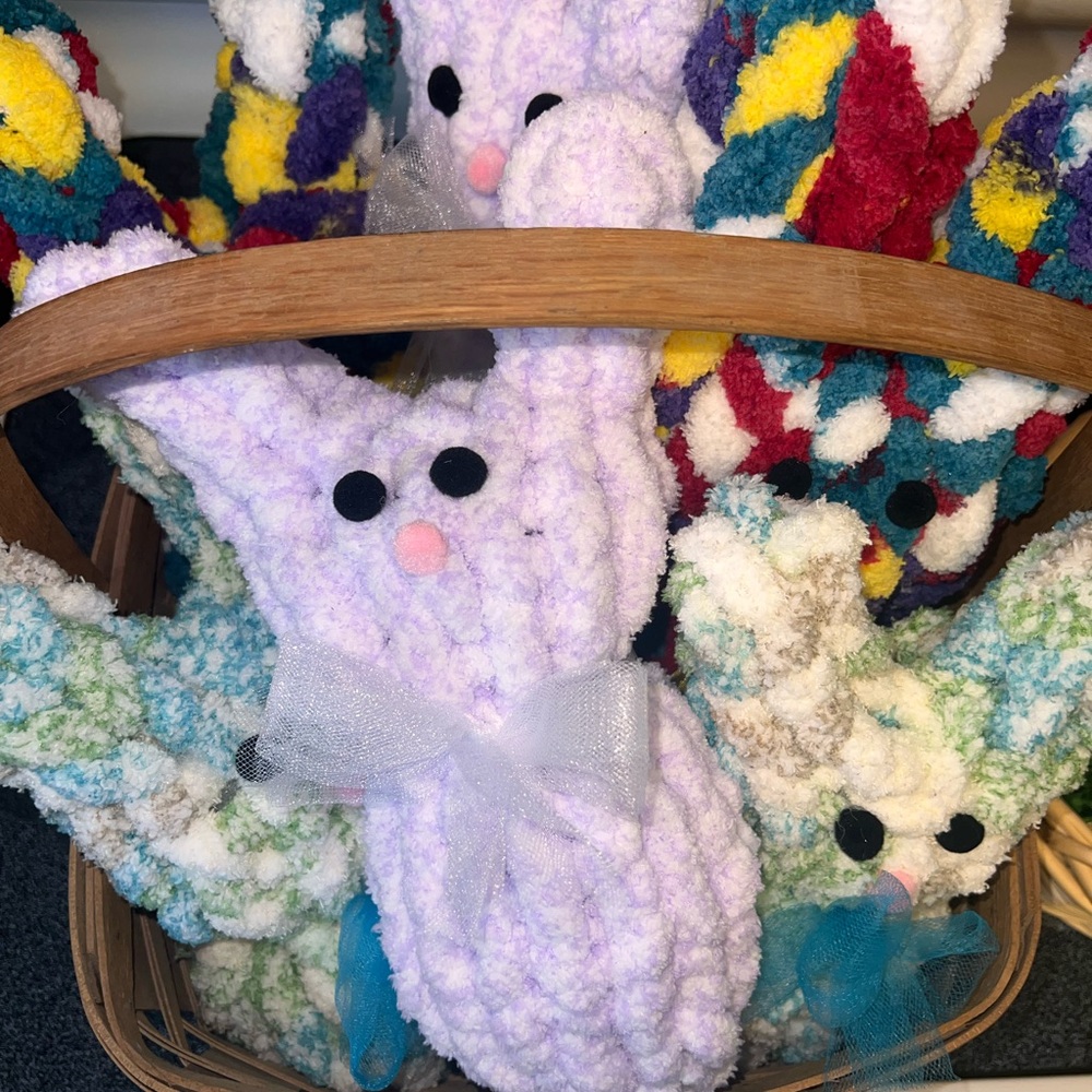 Easter Dealz Basket